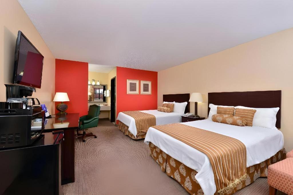 Americas Best Value Inn & Suites Victoria Exterior photo