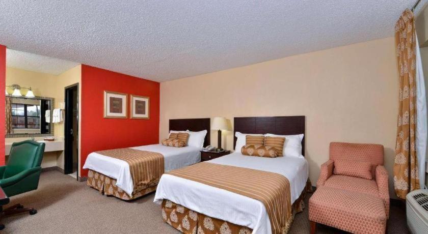 Americas Best Value Inn & Suites Victoria Exterior photo